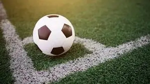 甘锐领航，亚冠激战正酣：教练力挺全力拼搏，韦世豪勇闯风险关！