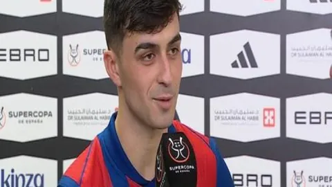 公牛积极促成朗佐·鲍尔交易，有望获得次轮选秀权