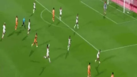 “利物浦迎凯恩加盟，违约金5400万镑，拜仁生涯为圆冠军梦？”